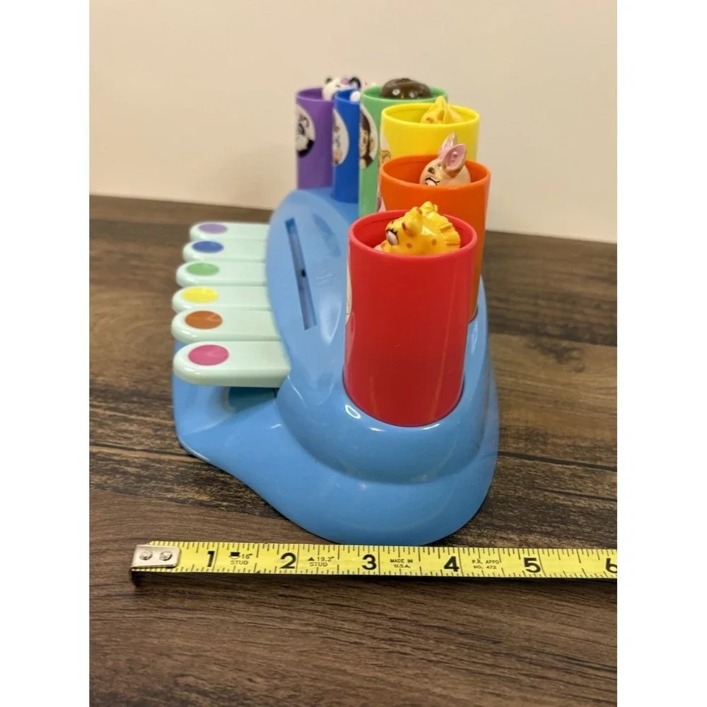 Garanimals Peek A Boo Player Piano Musical Toy Music Keys Pop Up Characters